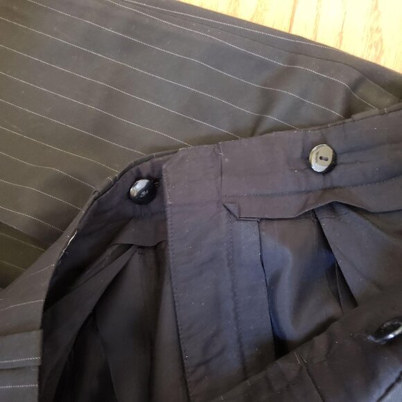 Tailored Pinstripe Pant Suit sz 44 - Picture 10 of 13